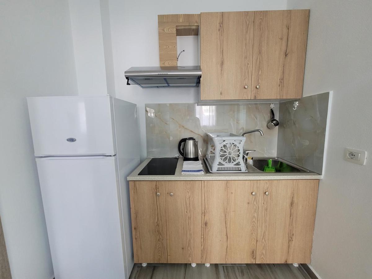 M&J Home Εξαμίλιο Εξωτερικό φωτογραφία