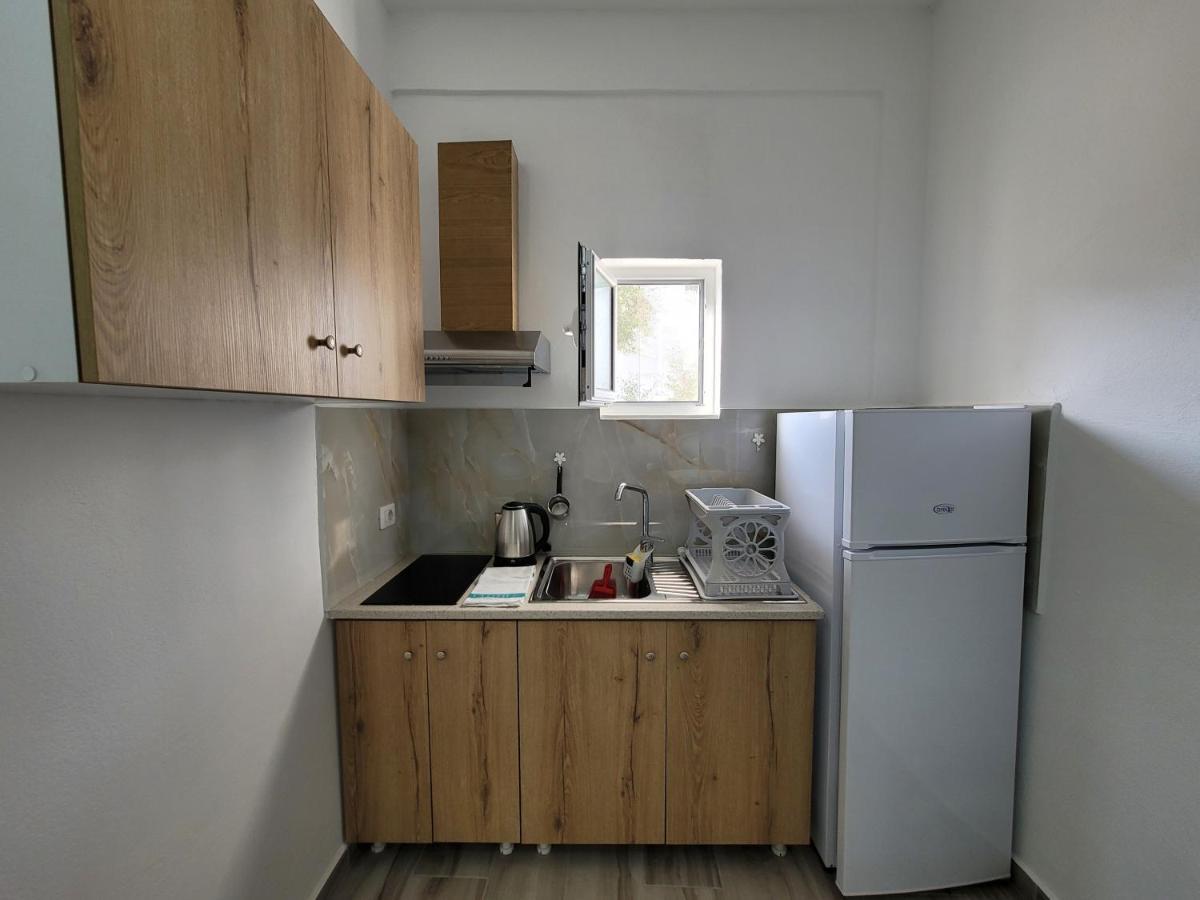 M&J Home Εξαμίλιο Εξωτερικό φωτογραφία