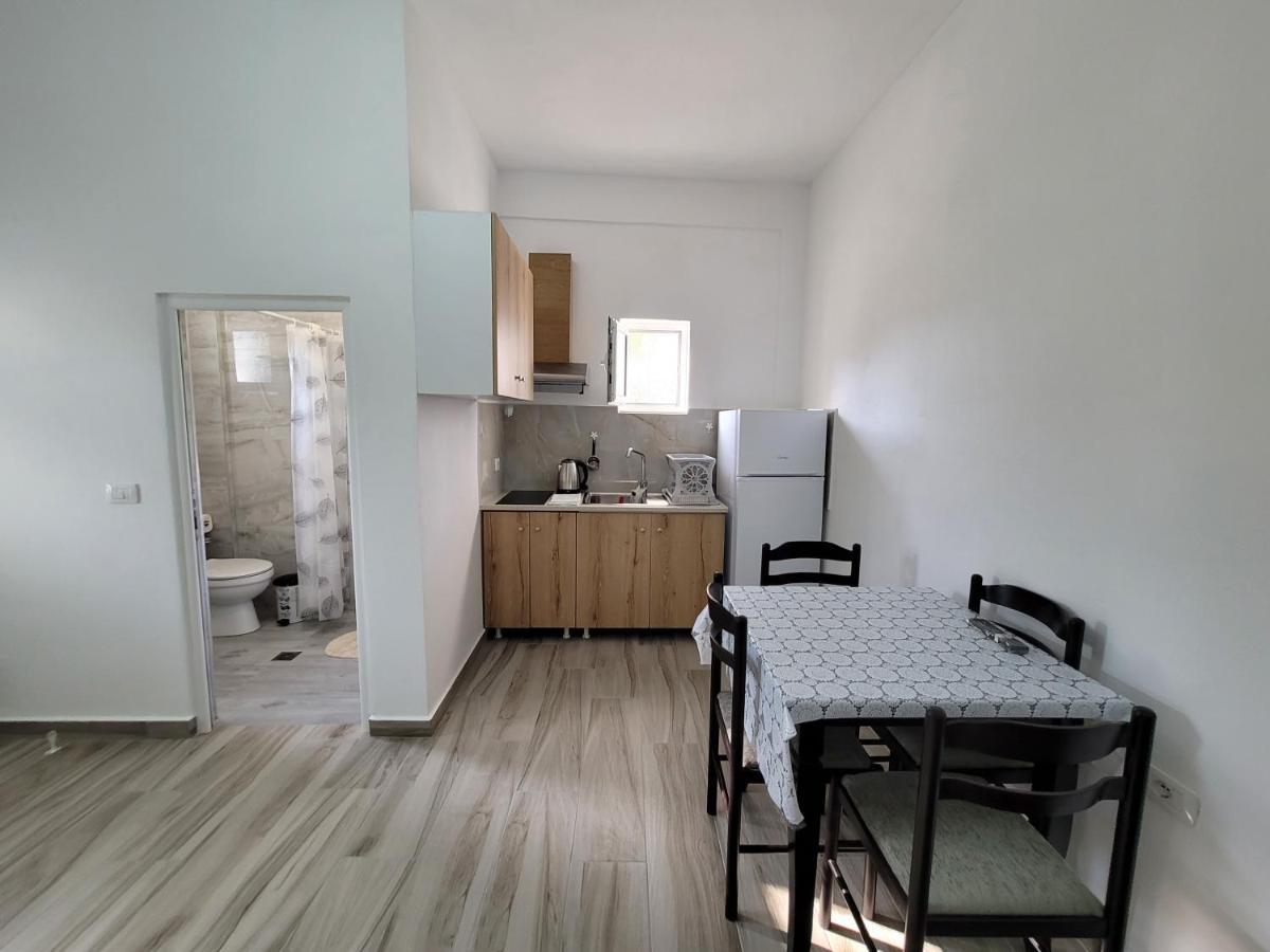 M&J Home Εξαμίλιο Εξωτερικό φωτογραφία