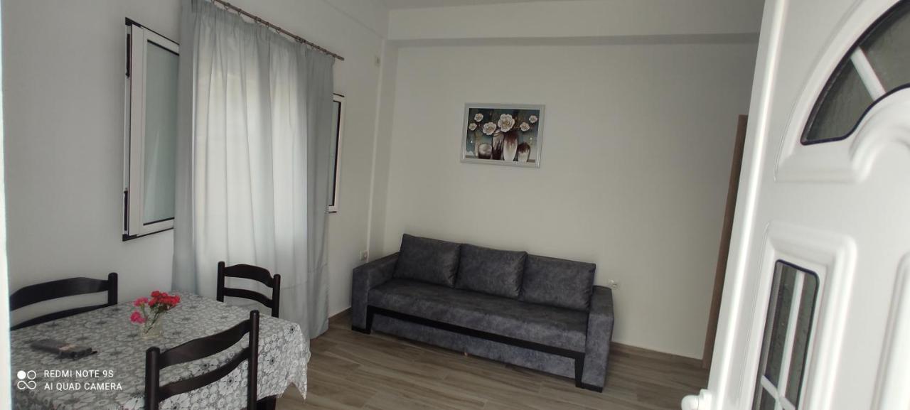 M&J Home Εξαμίλιο Εξωτερικό φωτογραφία