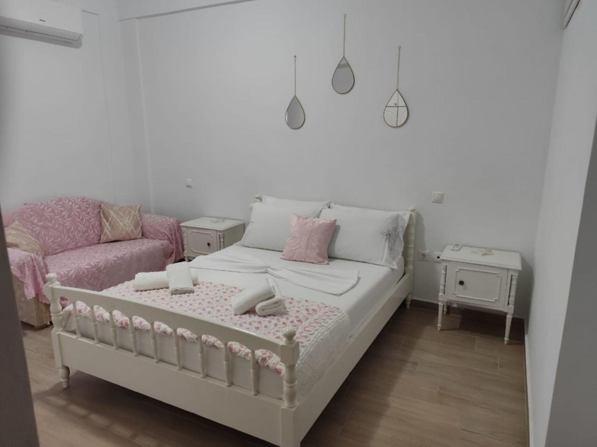 M&J Home Εξαμίλιο Εξωτερικό φωτογραφία