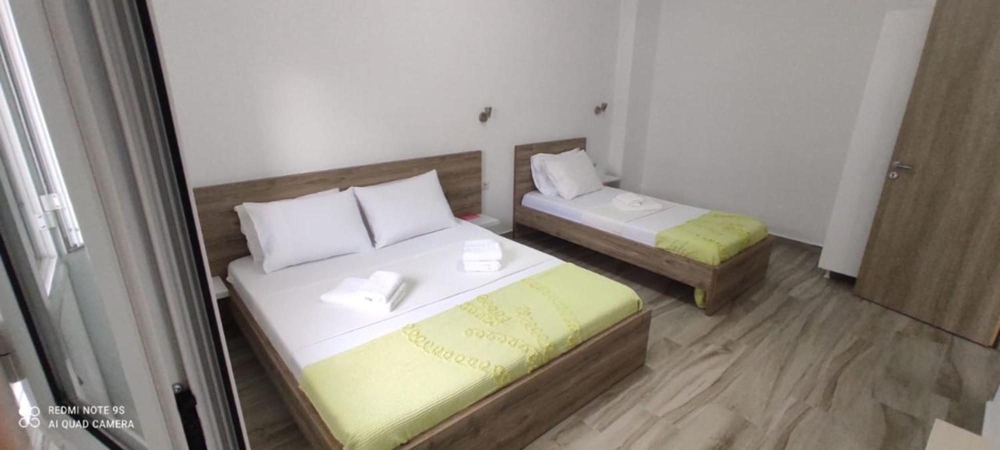 M&J Home Εξαμίλιο Εξωτερικό φωτογραφία
