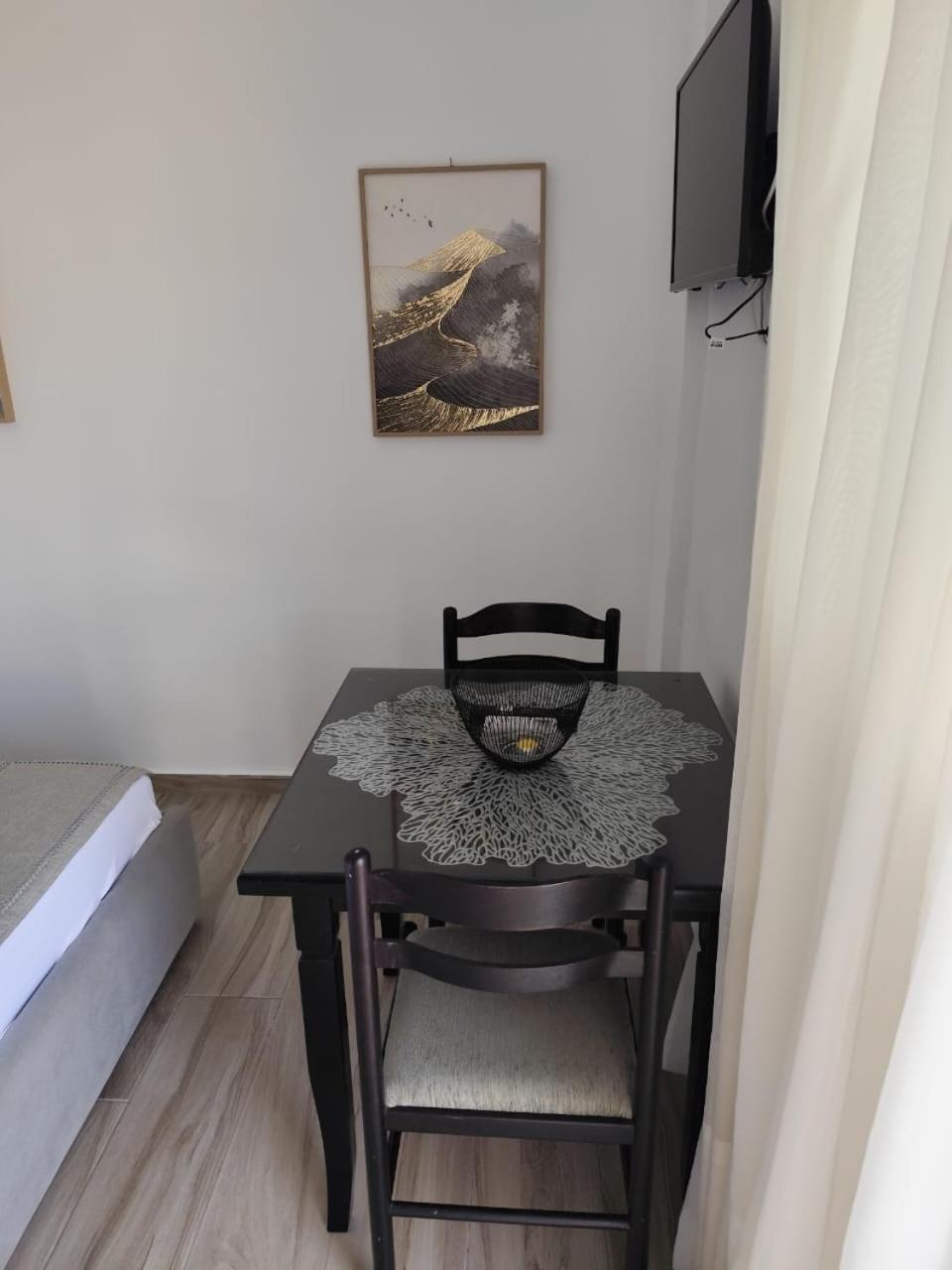 M&J Home Εξαμίλιο Εξωτερικό φωτογραφία